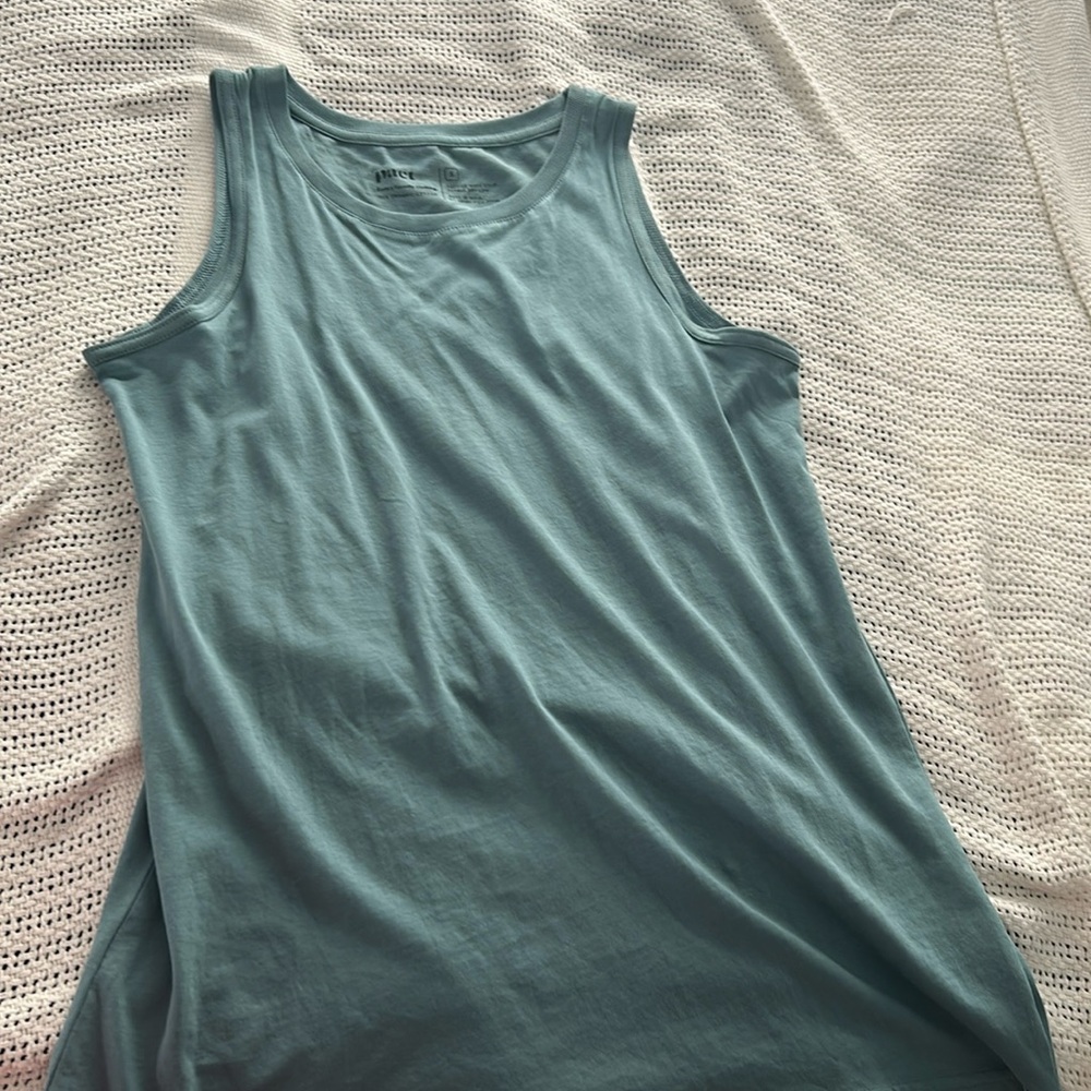 Pact Organic Cotton Size Small Tank Top Teal. Excellent condition. Never worn.